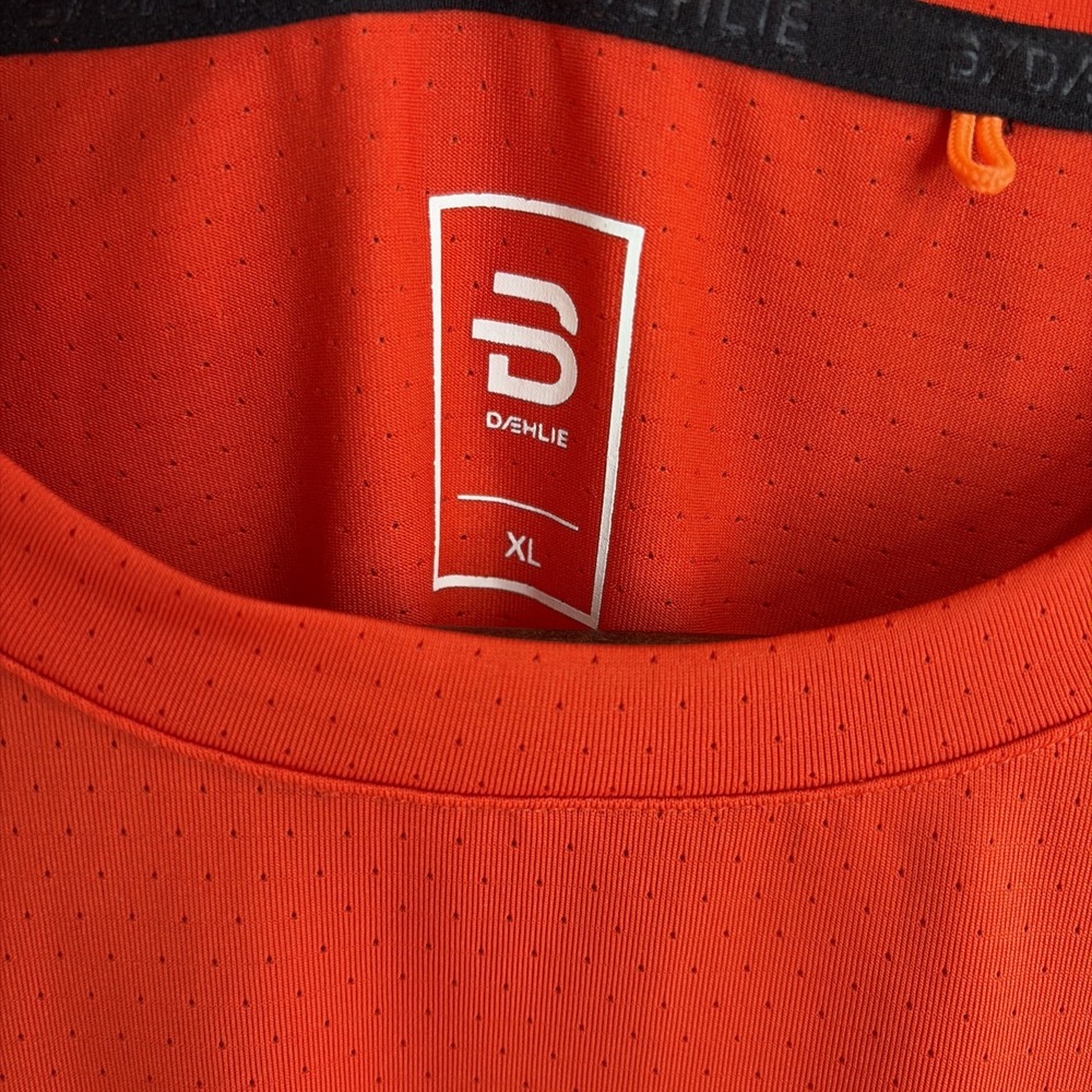 Bjorn‎ Daehlie Mens T-Shirt Focus Sport Orange Running Cross Country Size XL - Picture 3 of 9